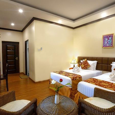 Virati Hotel Yangon Eksteriør bilde