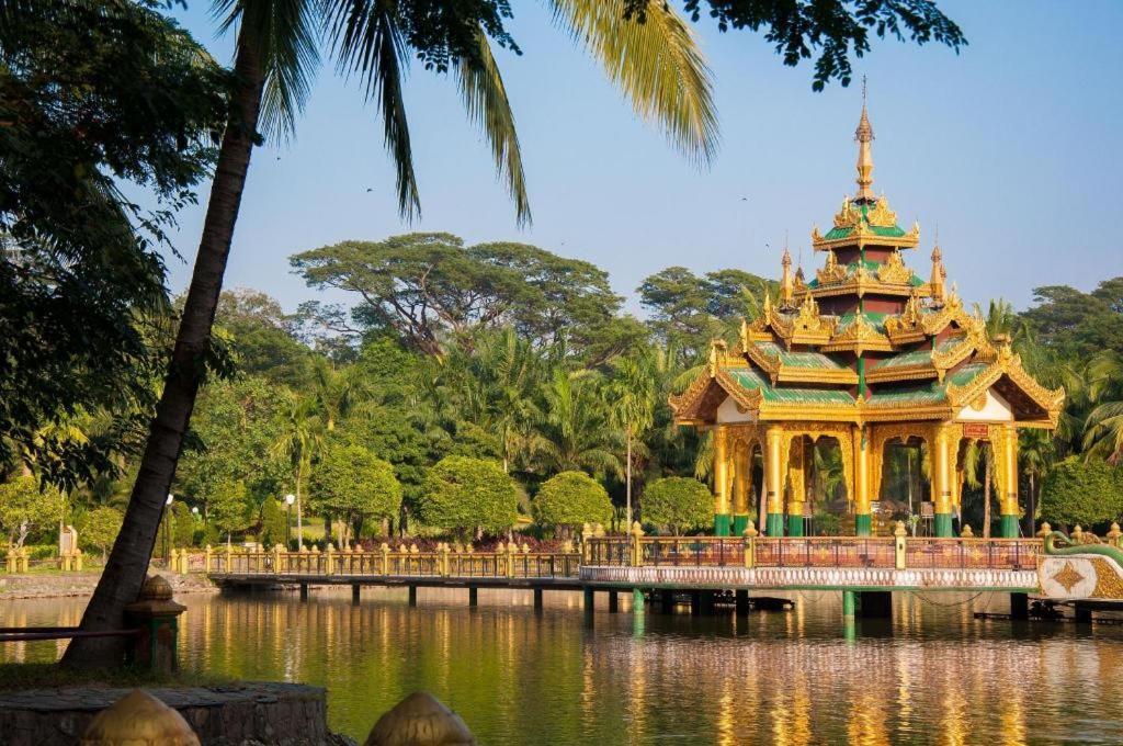 Virati Hotel Yangon Eksteriør bilde