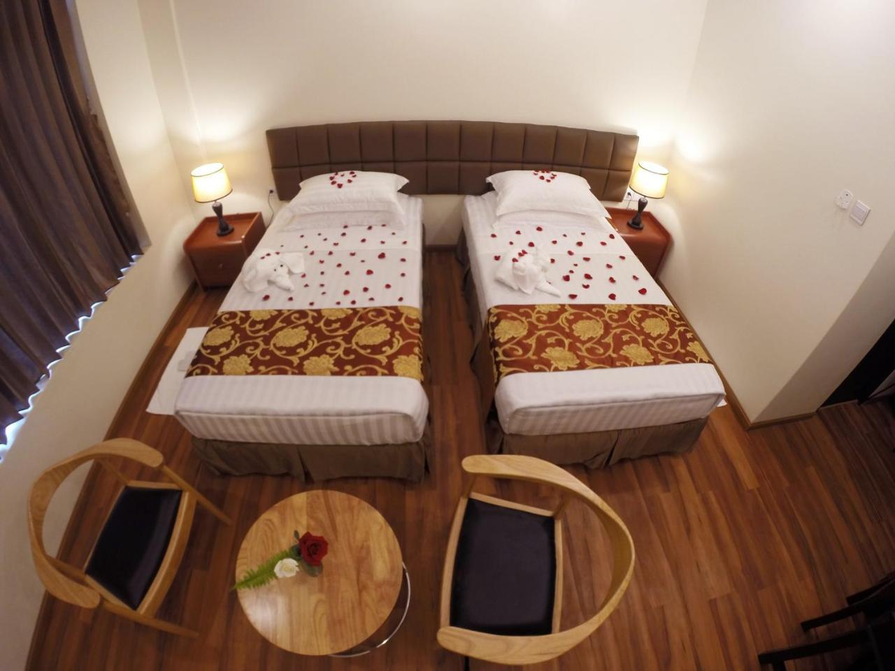 Virati Hotel Yangon Eksteriør bilde