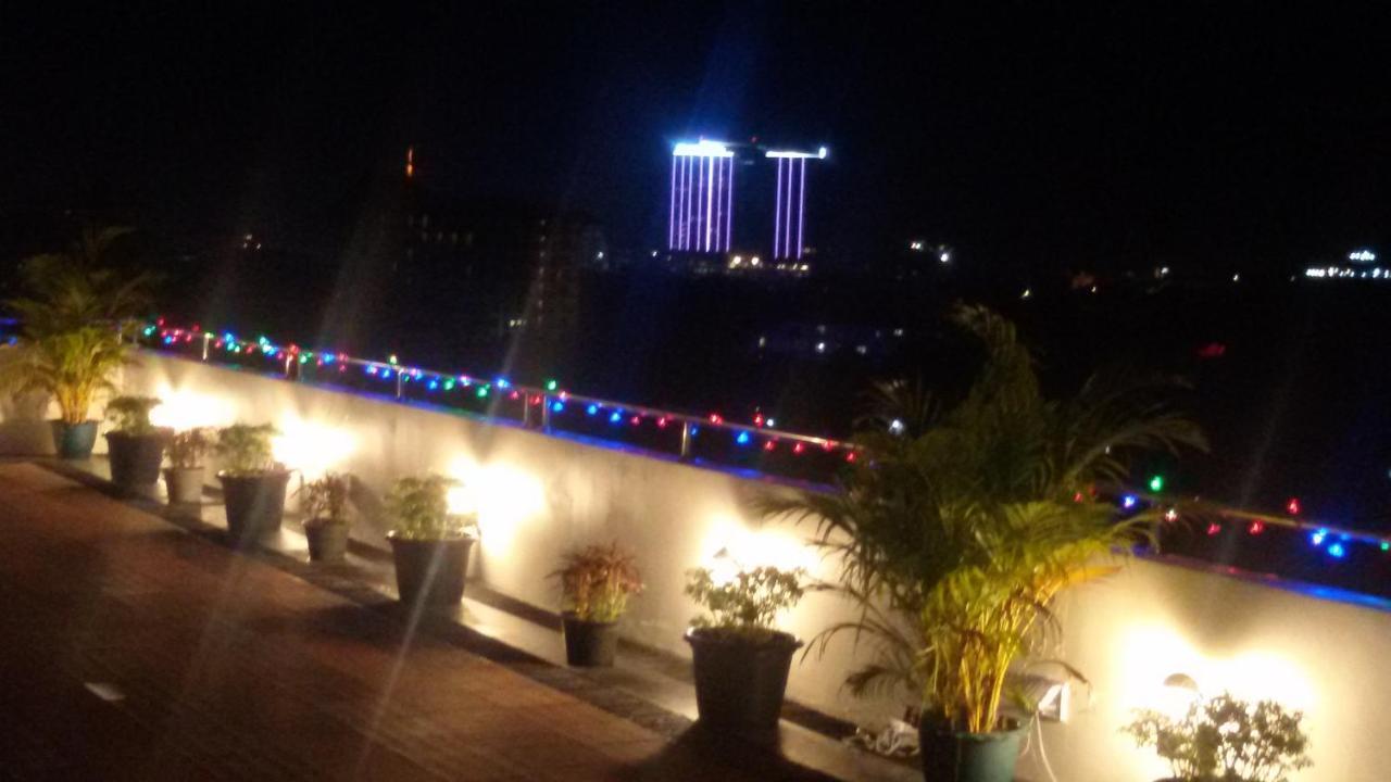 Virati Hotel Yangon Eksteriør bilde