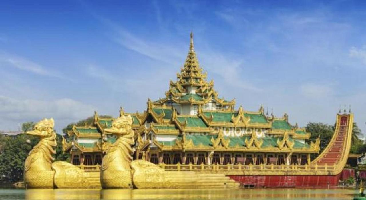 Virati Hotel Yangon Eksteriør bilde