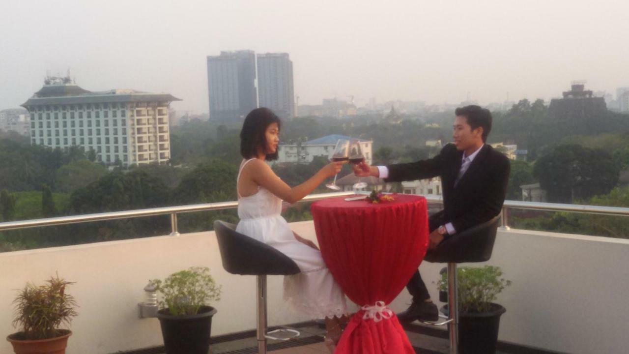 Virati Hotel Yangon Eksteriør bilde