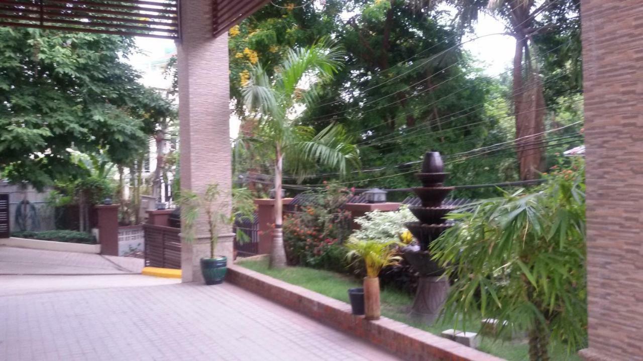 Virati Hotel Yangon Eksteriør bilde